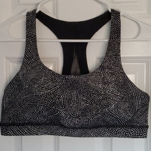 Lululemon 🍋 Invigorate Bra size 12